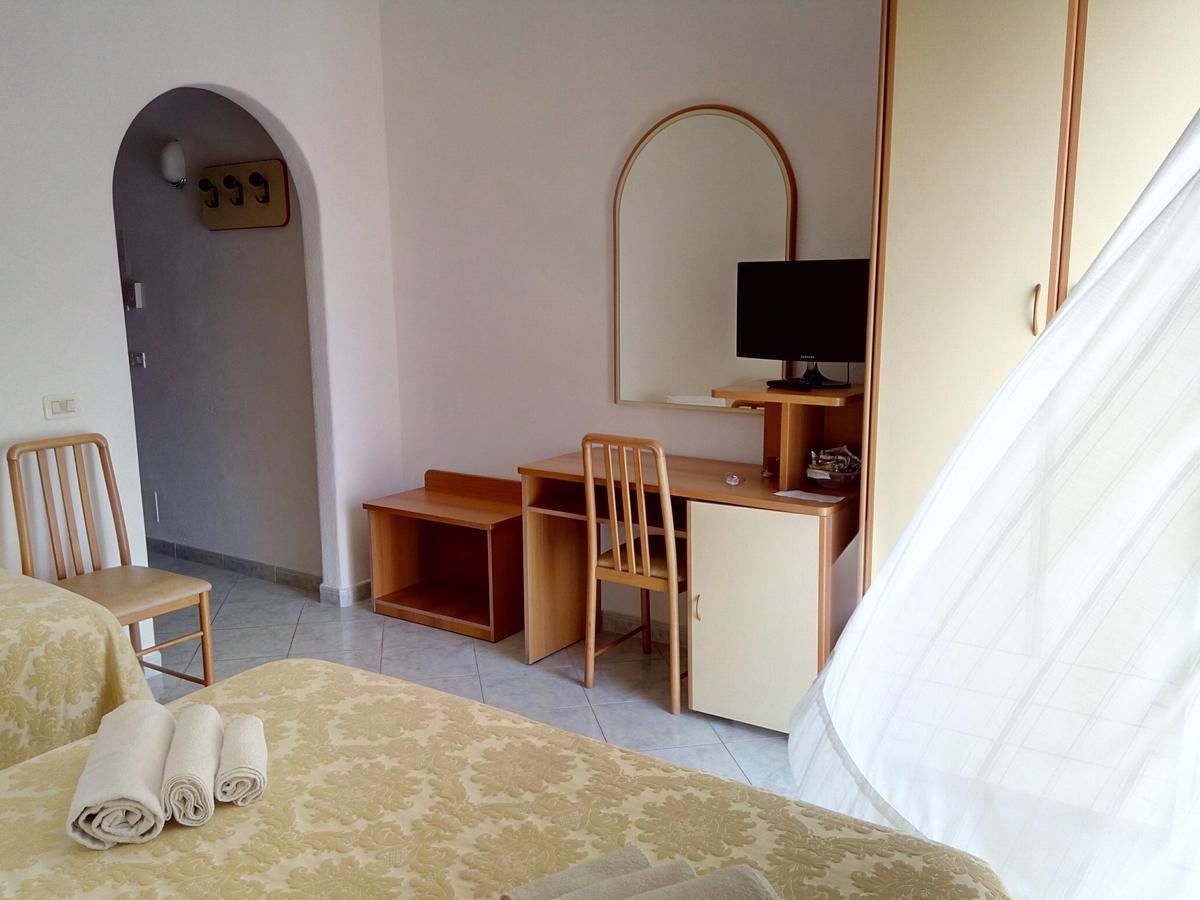 Villa Natalina Forio  Bagian luar foto