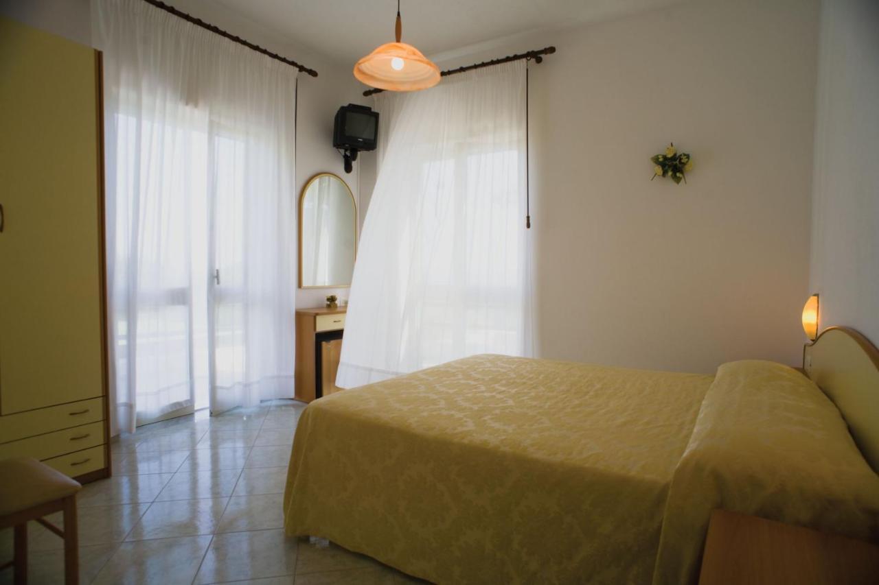 Villa Natalina Forio  Bagian luar foto